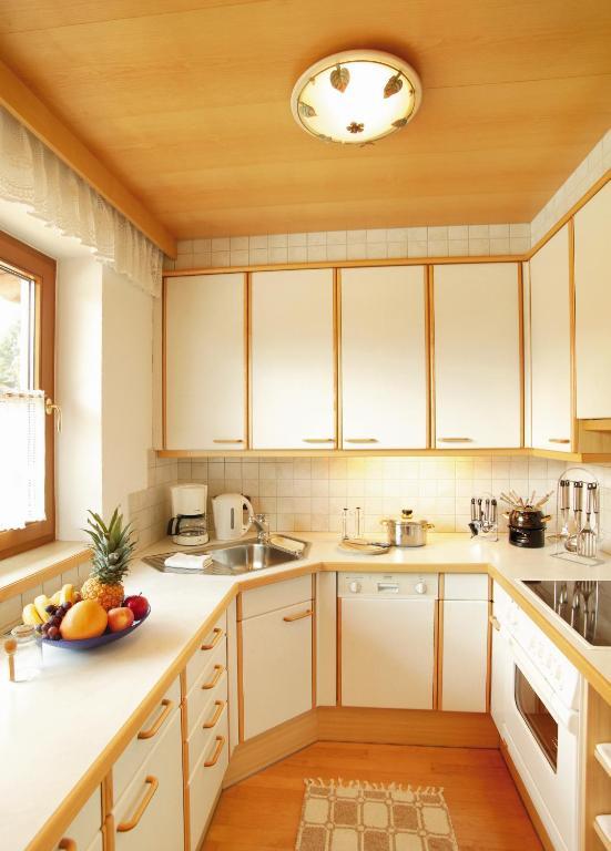 Landhaus Kostenzer Mit Sauna Fuegen Room photo